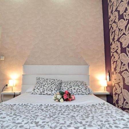 Apartamentos Marques De La Merced Málaga Extérieur photo
